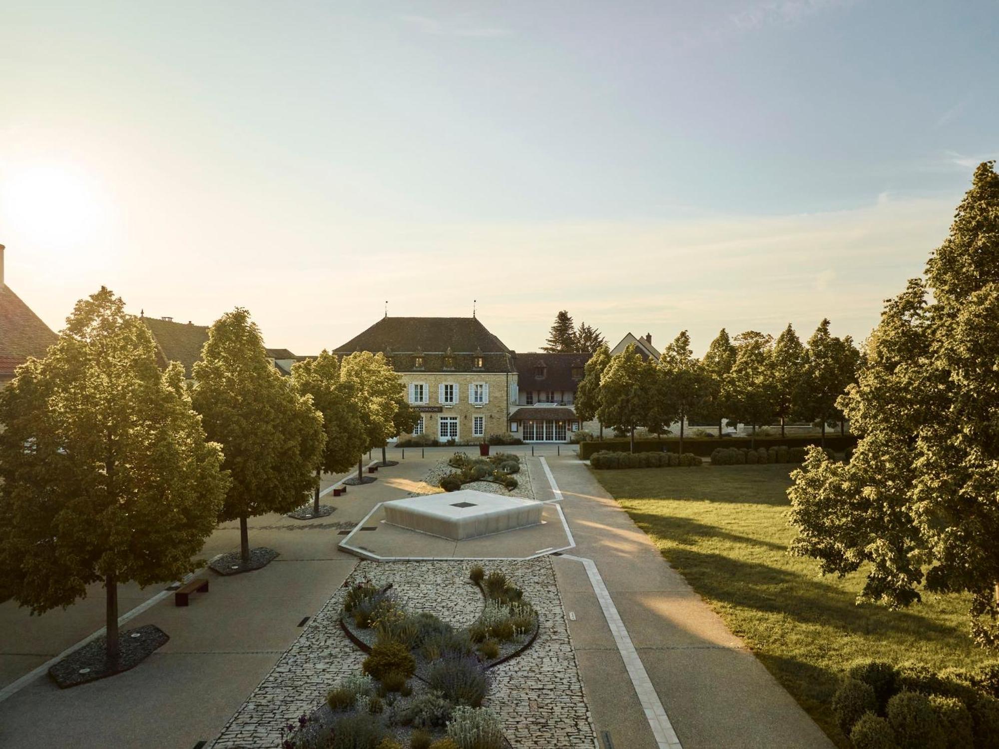 Como Le Montrachet Пюлиньи-Монраше Экстерьер фото